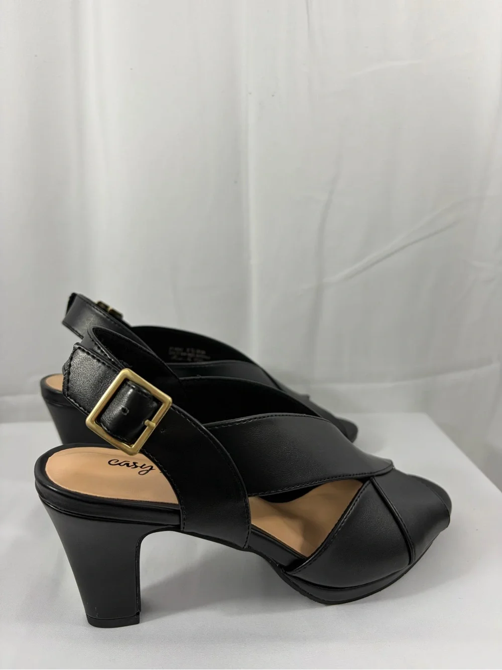 NWT Easy Street Women’s Size 6.5W Black Crisscross Slingback Heels